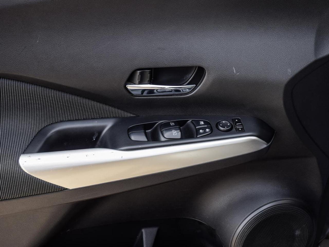 2018 Nissan Kicks SV   AS-IS, YOU-CERTIFY YOU-SAVE, 2 sets of tires Photo