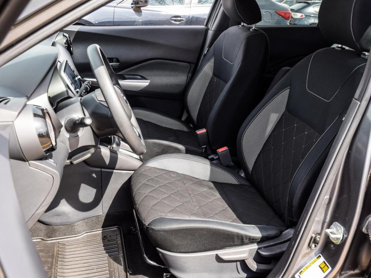 2018 Nissan Kicks SV   AS-IS, YOU-CERTIFY YOU-SAVE, 2 sets of tires Photo