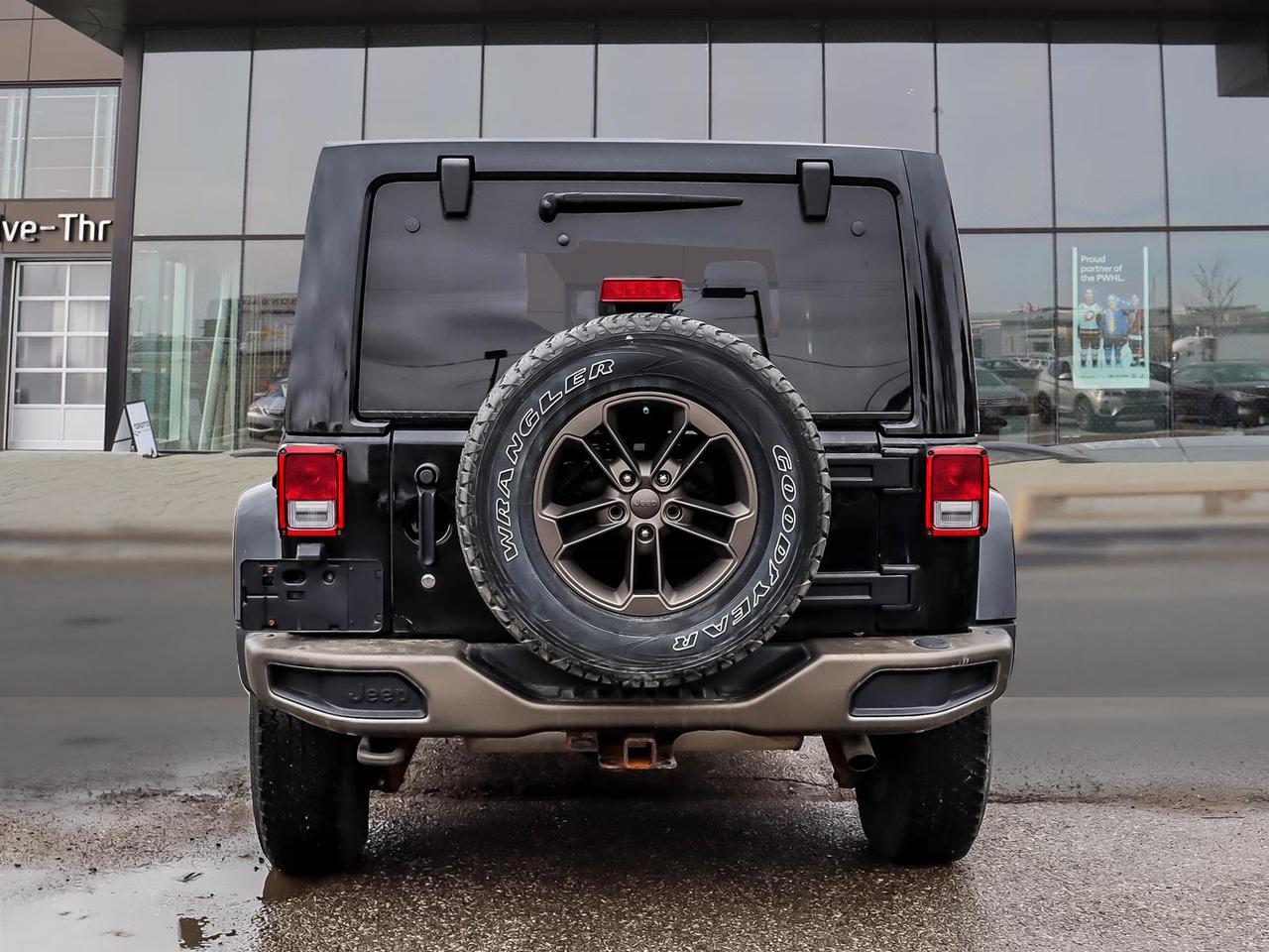 2017 Jeep WRANGLER UNLIMITED 75TH ANNIVERSARY Photo3