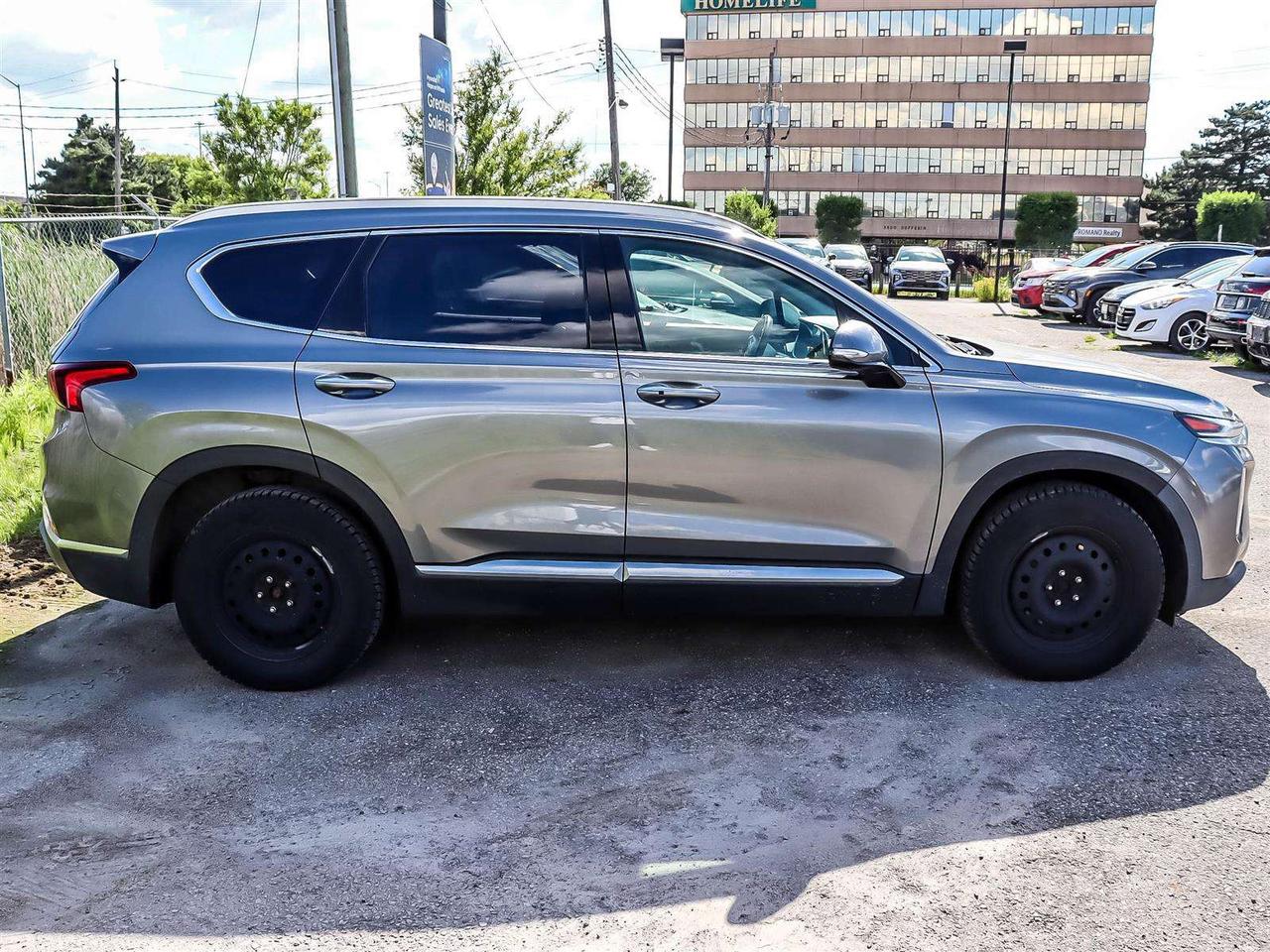 2019 Hyundai Santa Fe Ultimate Photo2