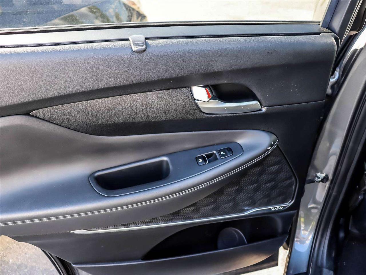 2019 Hyundai Santa Fe Ultimate Photo