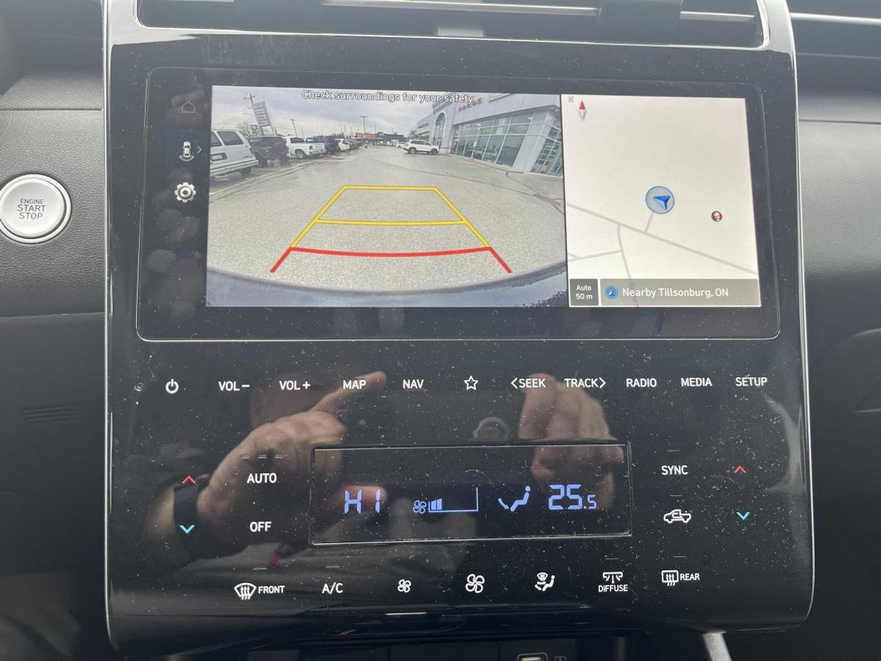 2024 Hyundai Santa Cruz PREFERRED AWD Photo