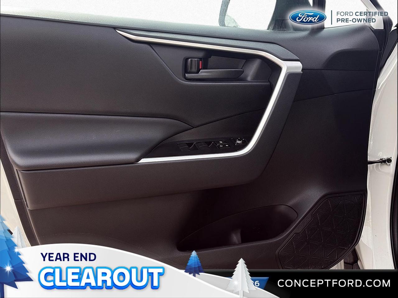 2025 Toyota RAV4  Photo