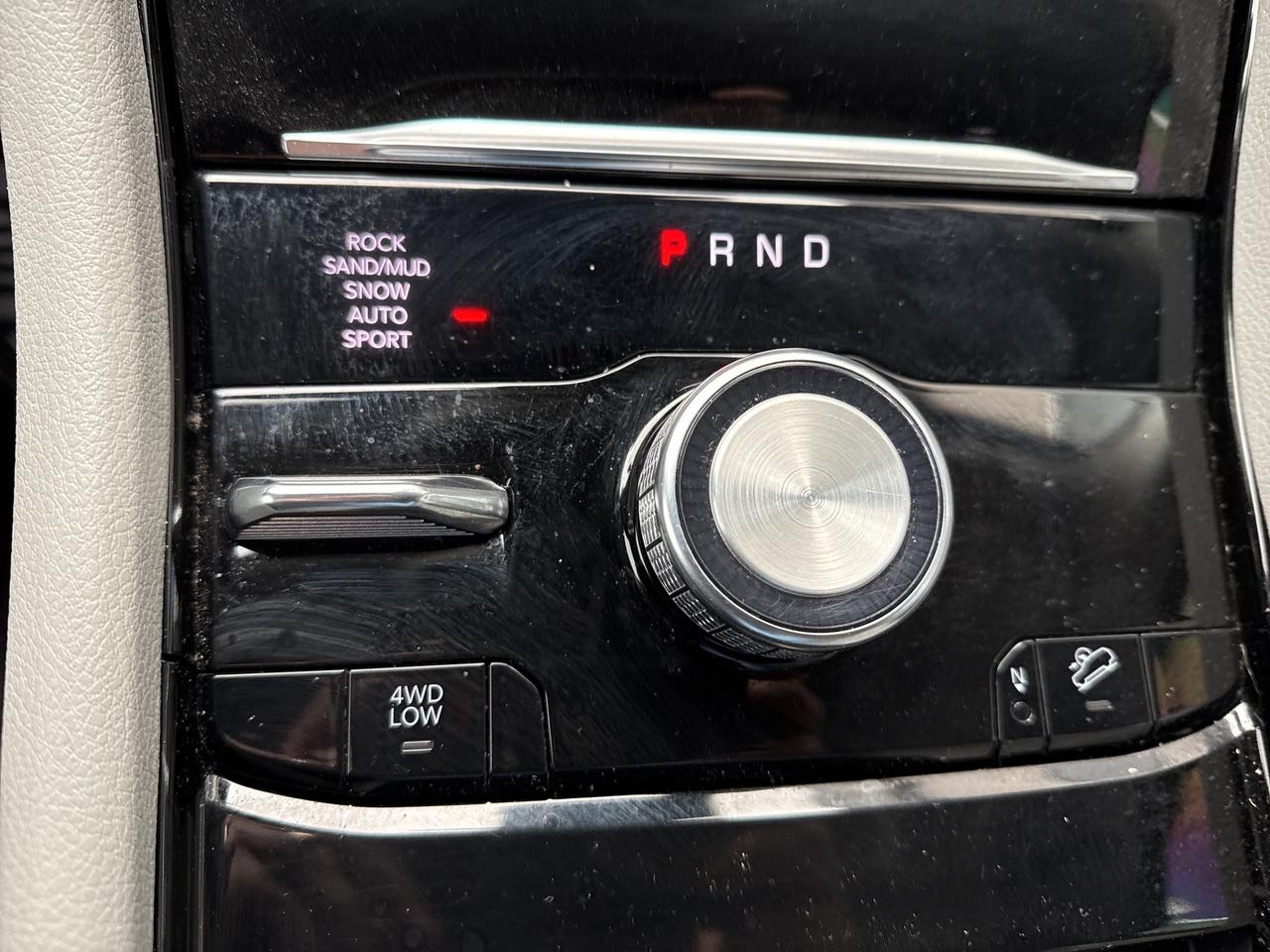 2021 Jeep Grand Cherokee L Summit Photo