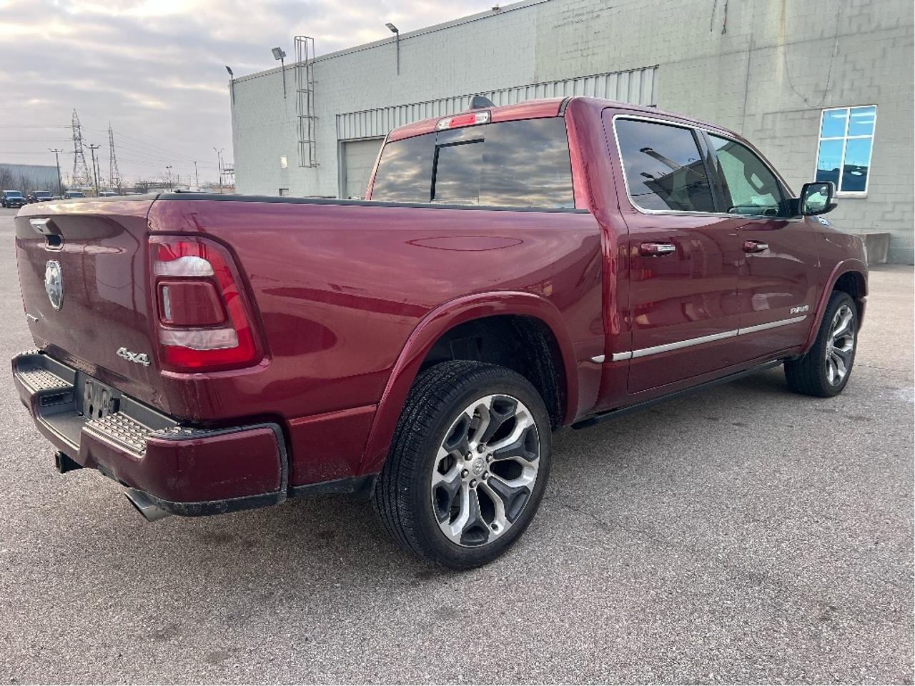 2020 RAM 1500 Limited V8 *1 OWNER *CLEAN CARFAX *LOW KMS Photo3