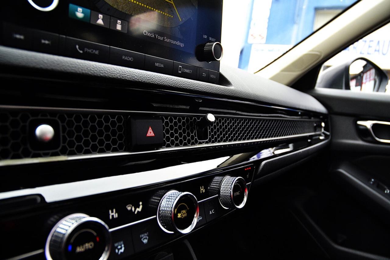 2022 Honda Civic Sedan EX CVT Photo