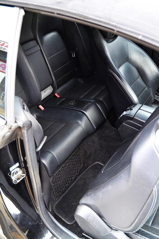 2011 Mercedes-Benz E-Class 2dr Coupe E550 Rear-wheel Drive Photo