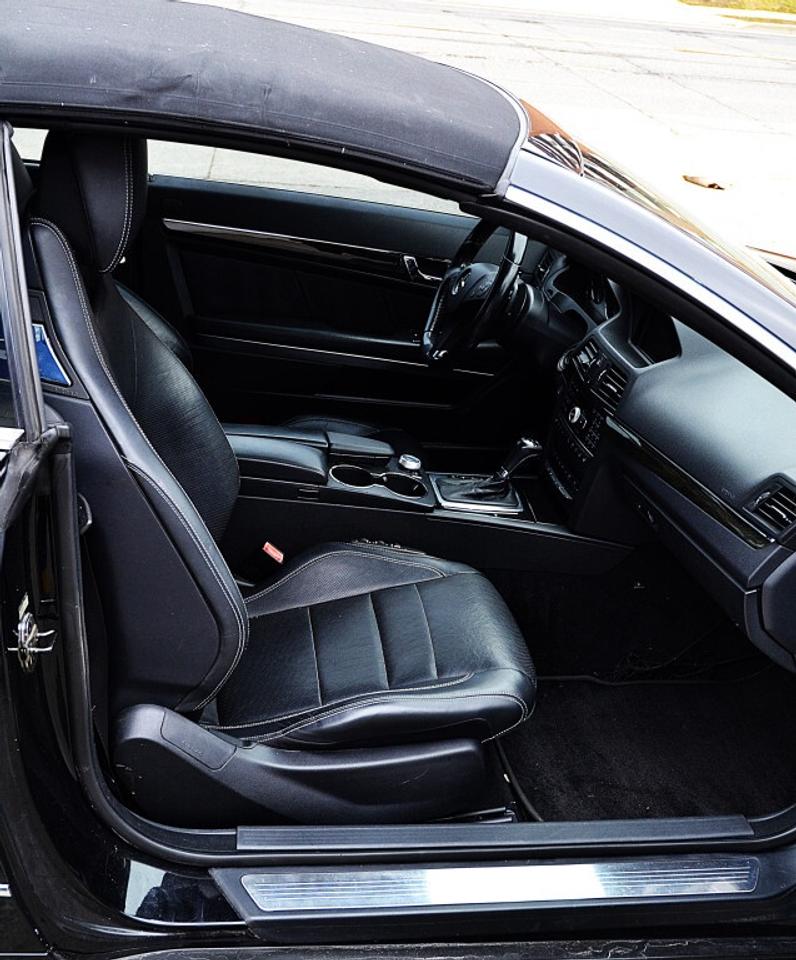 2011 Mercedes-Benz E-Class 2dr Coupe E550 Rear-wheel Drive Photo