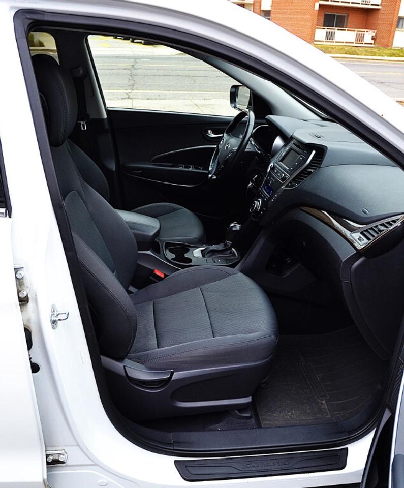 2017 Hyundai Santa Fe Sport All-wheel Drive 4dr 2.4L Premium Photo