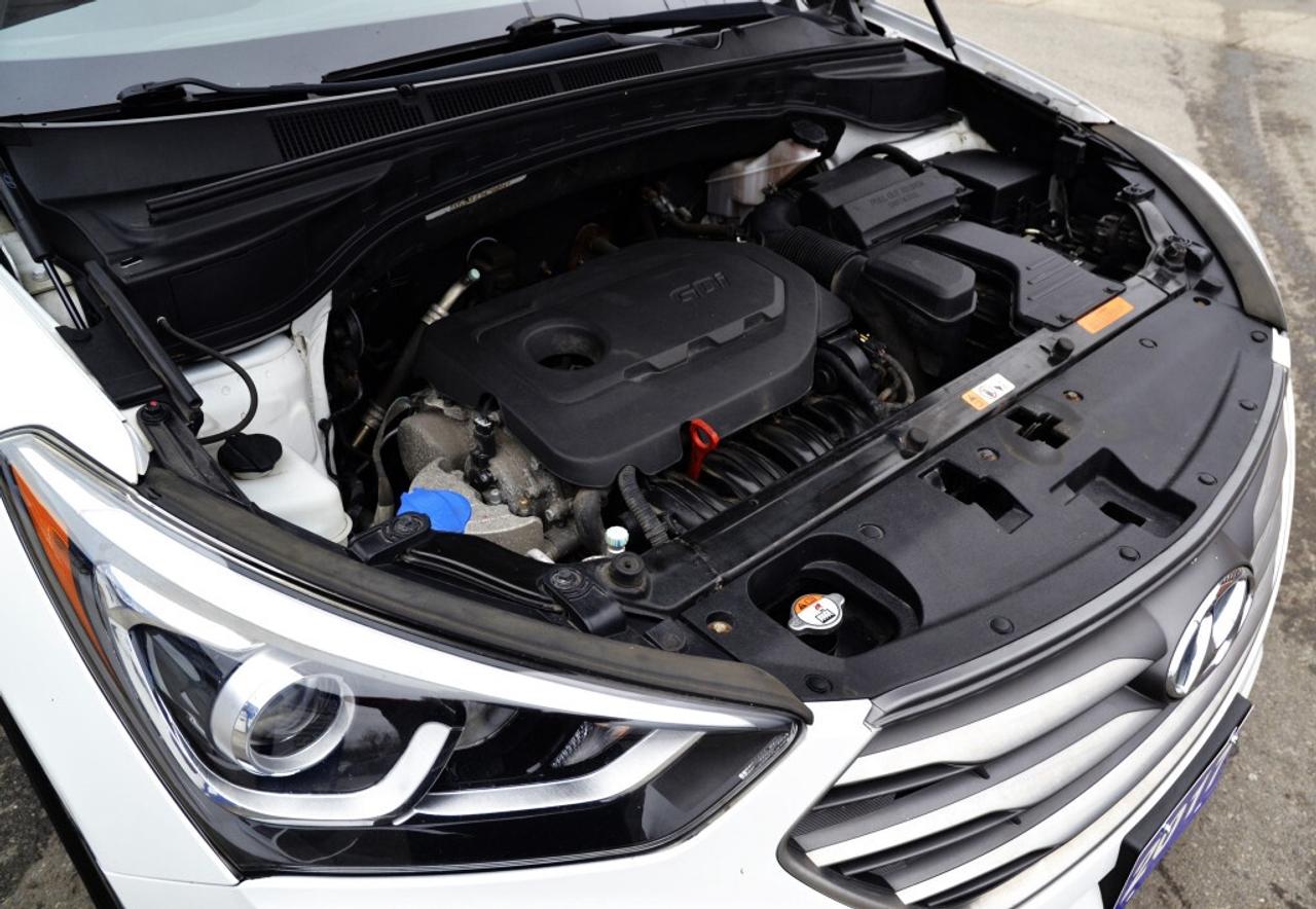 2017 Hyundai Santa Fe Sport All-wheel Drive 4dr 2.4L Premium Photo