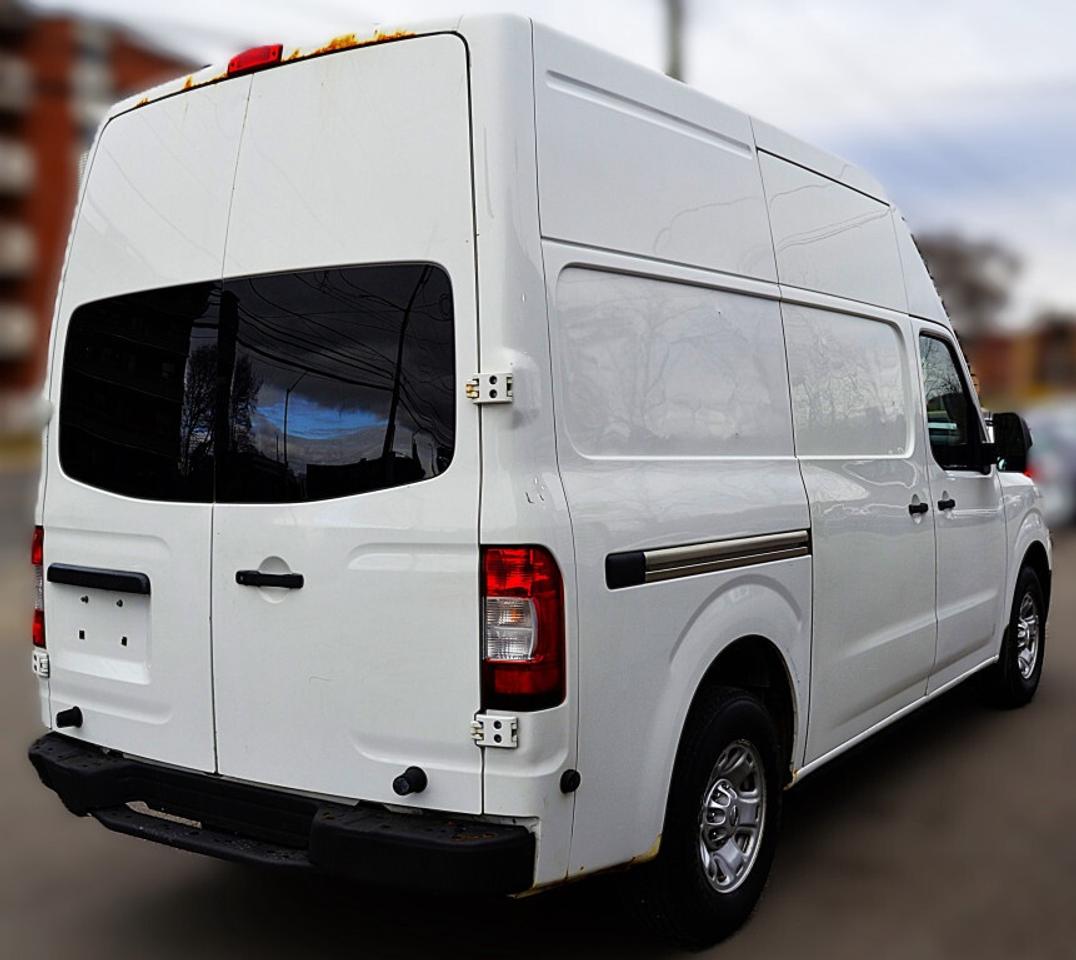 2013 Nissan NV 2500 NV2500 V6 SV High Roof CARGOVAN Photo