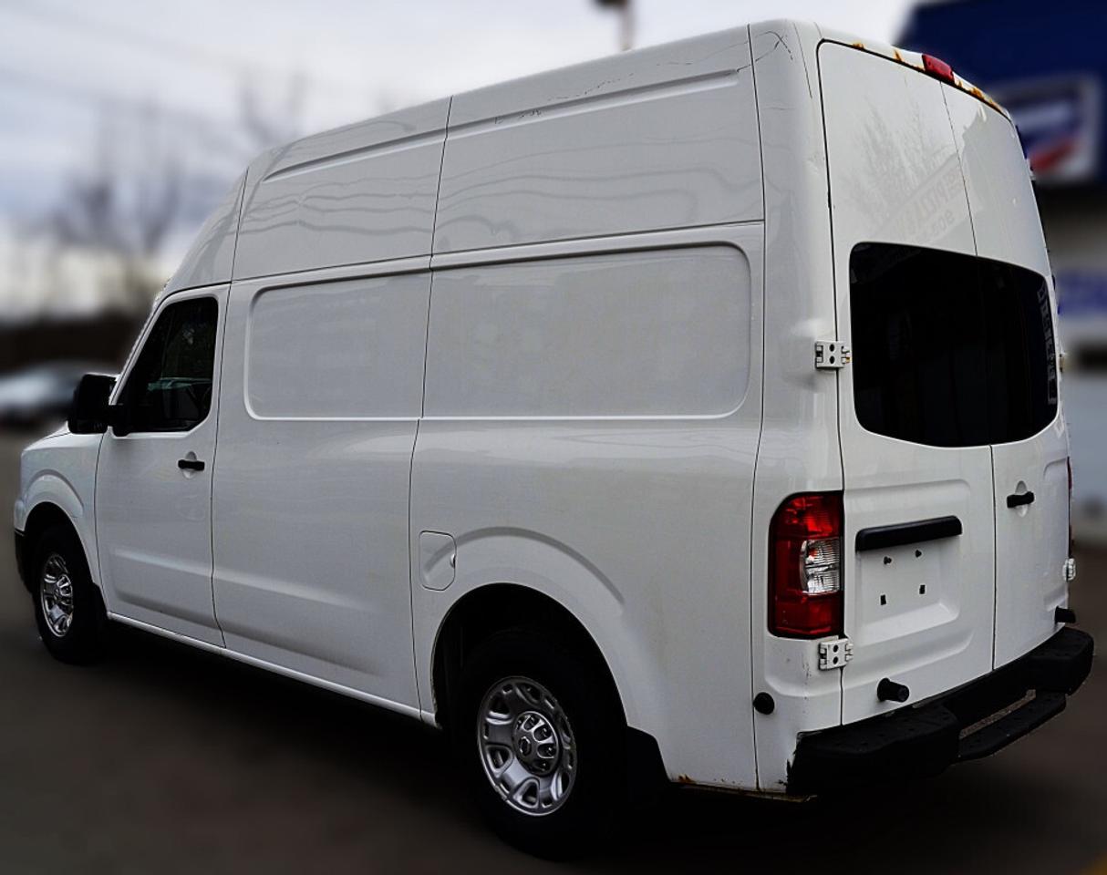 2013 Nissan NV 2500 NV2500 V6 SV High Roof CARGOVAN Photo