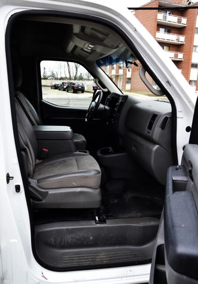 2013 Nissan NV 2500 NV2500 V6 SV High Roof CARGOVAN Photo