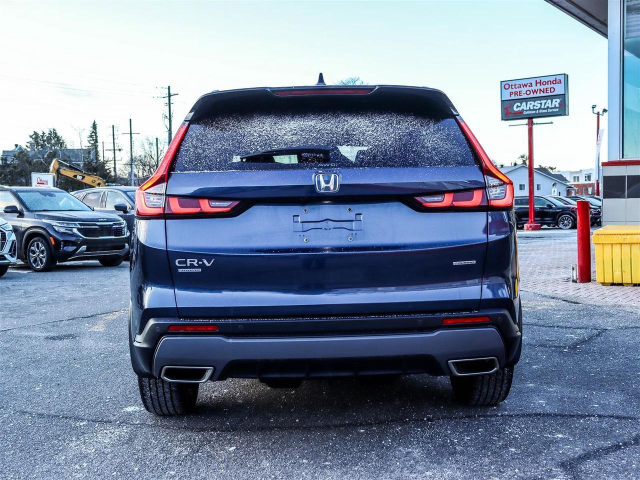 2023 Honda CR-V Hybrid Touring LEATHER NAVI SUNROOF Photo3