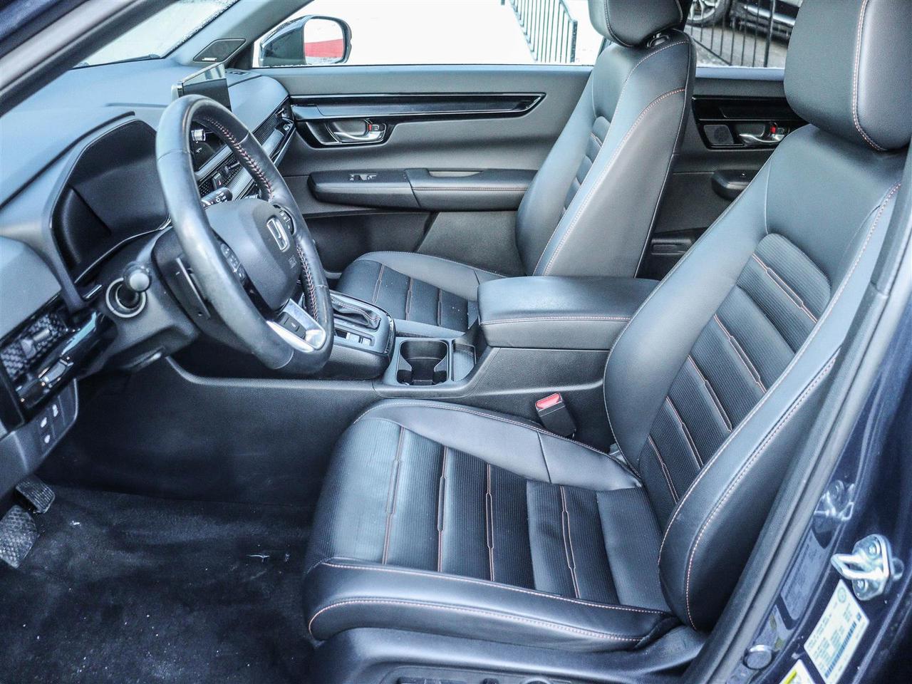 2023 Honda CR-V Hybrid Touring LEATHER NAVI SUNROOF Photo