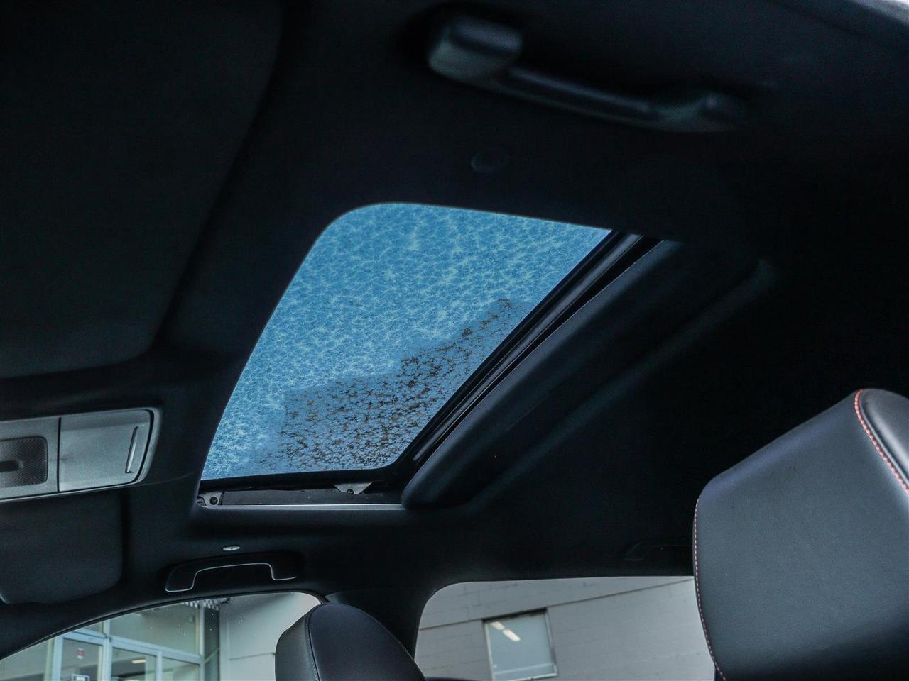 2023 Honda CR-V Hybrid Touring LEATHER NAVI SUNROOF Photo