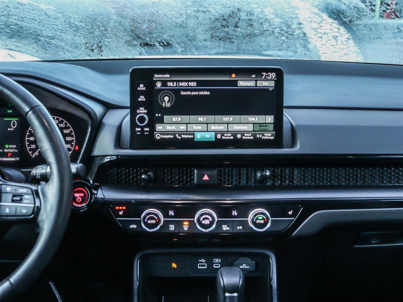 2023 Honda CR-V Hybrid Touring LEATHER NAVI SUNROOF Photo