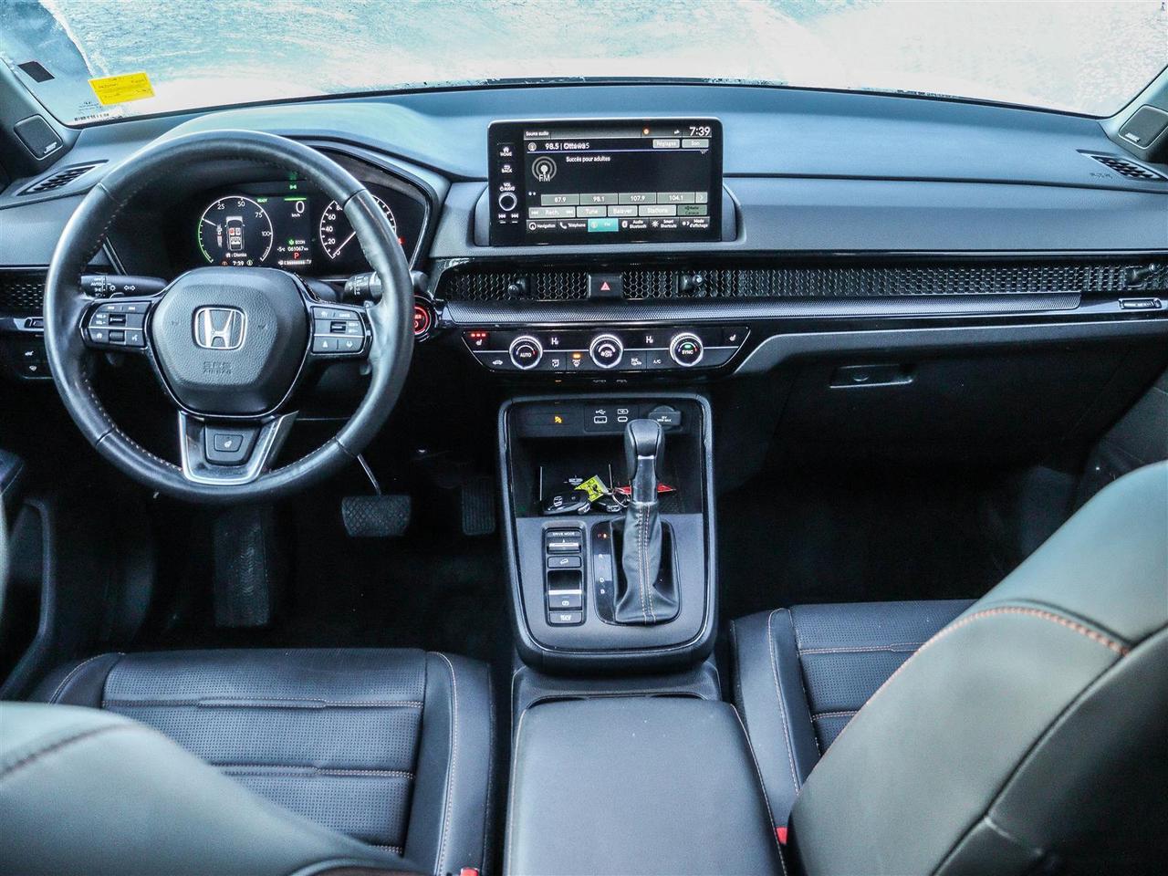 2023 Honda CR-V Hybrid Touring LEATHER NAVI SUNROOF Photo