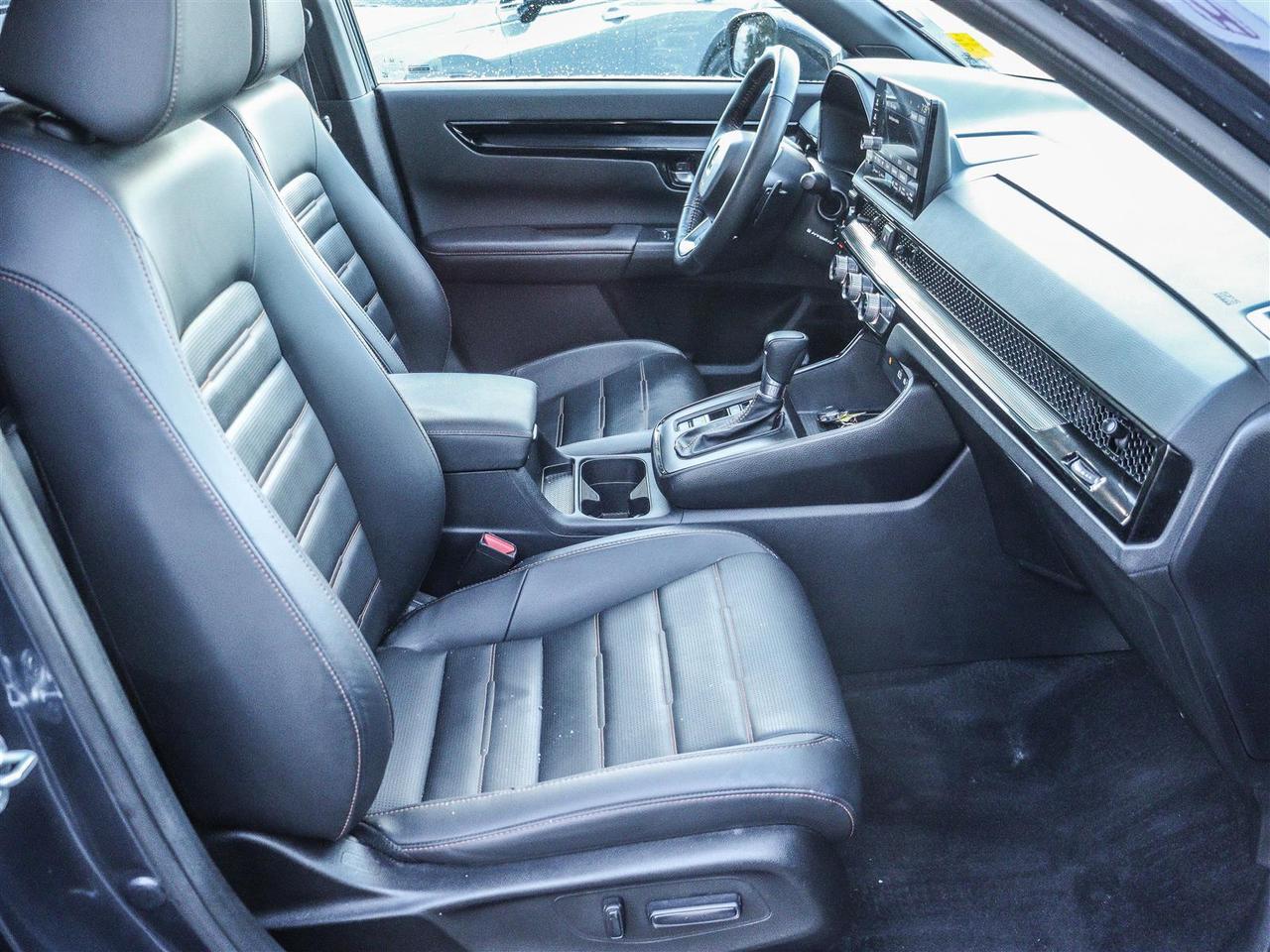 2023 Honda CR-V Hybrid Touring LEATHER NAVI SUNROOF Photo