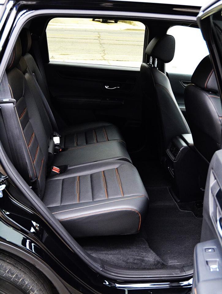 2024 Honda CR-V Hybrid EX-L All-wheel Drive Photo