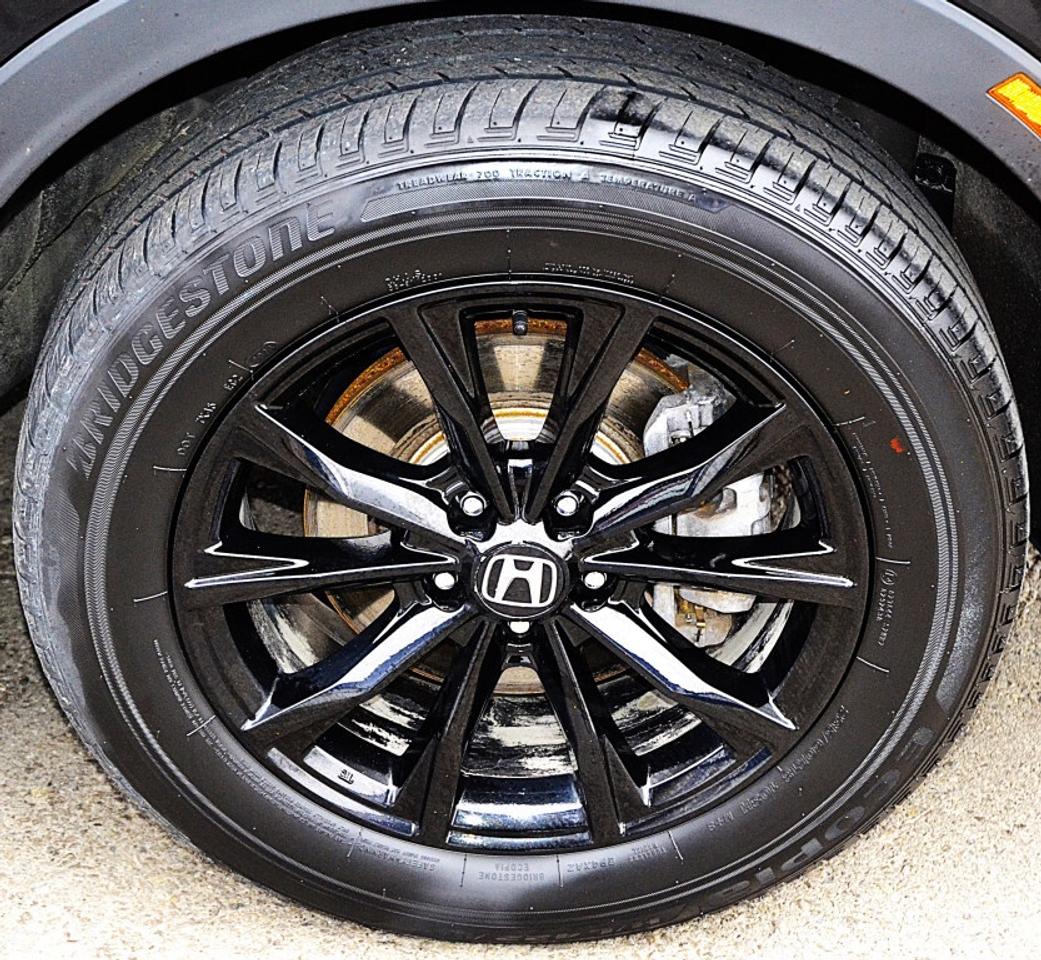 2024 Honda CR-V Hybrid EX-L All-wheel Drive Photo