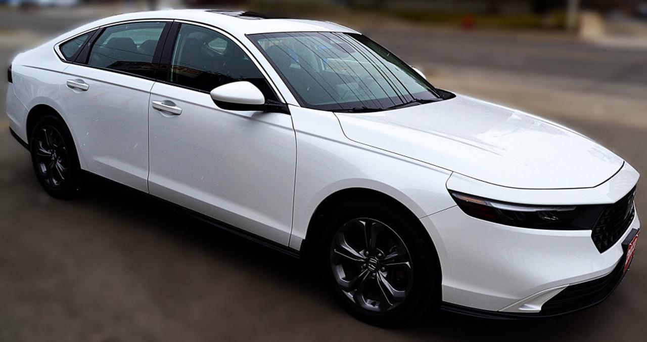 2023 Honda Accord Sedan EX CVT Photo