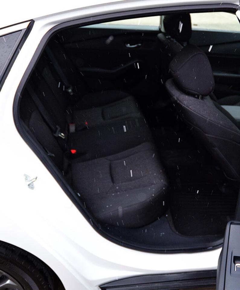 2023 Honda Accord Sedan EX CVT Photo