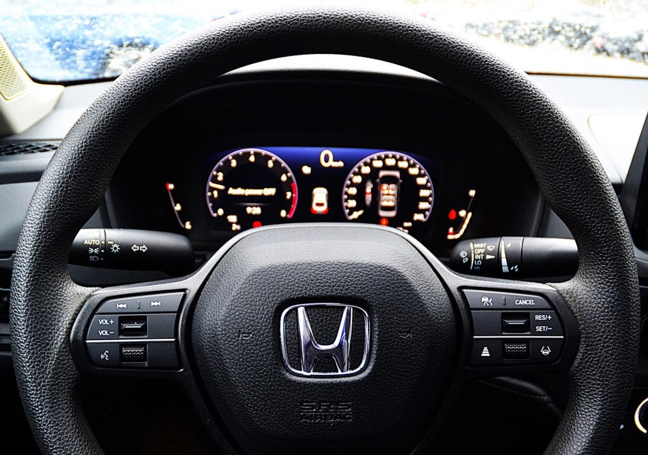 2023 Honda Accord Sedan EX CVT Photo