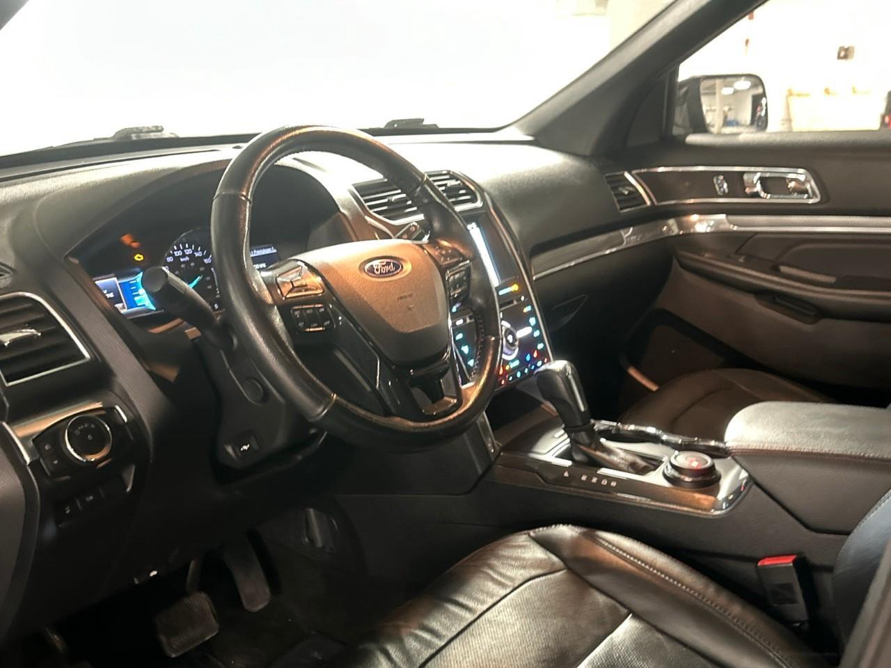 2017 Ford Explorer Sport 4dr 4x4 Photo