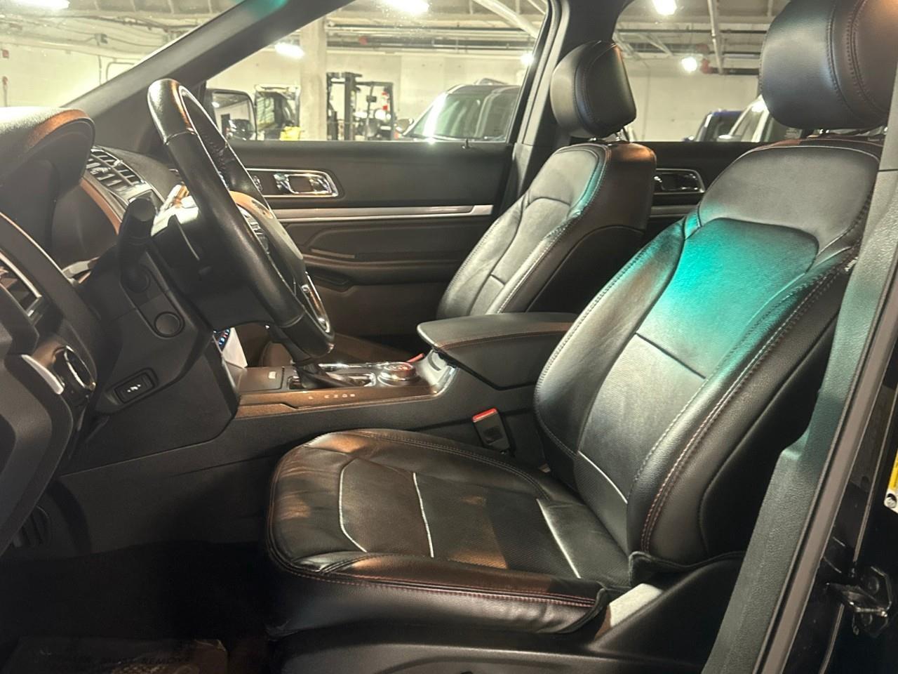 2017 Ford Explorer Sport 4dr 4x4 Photo