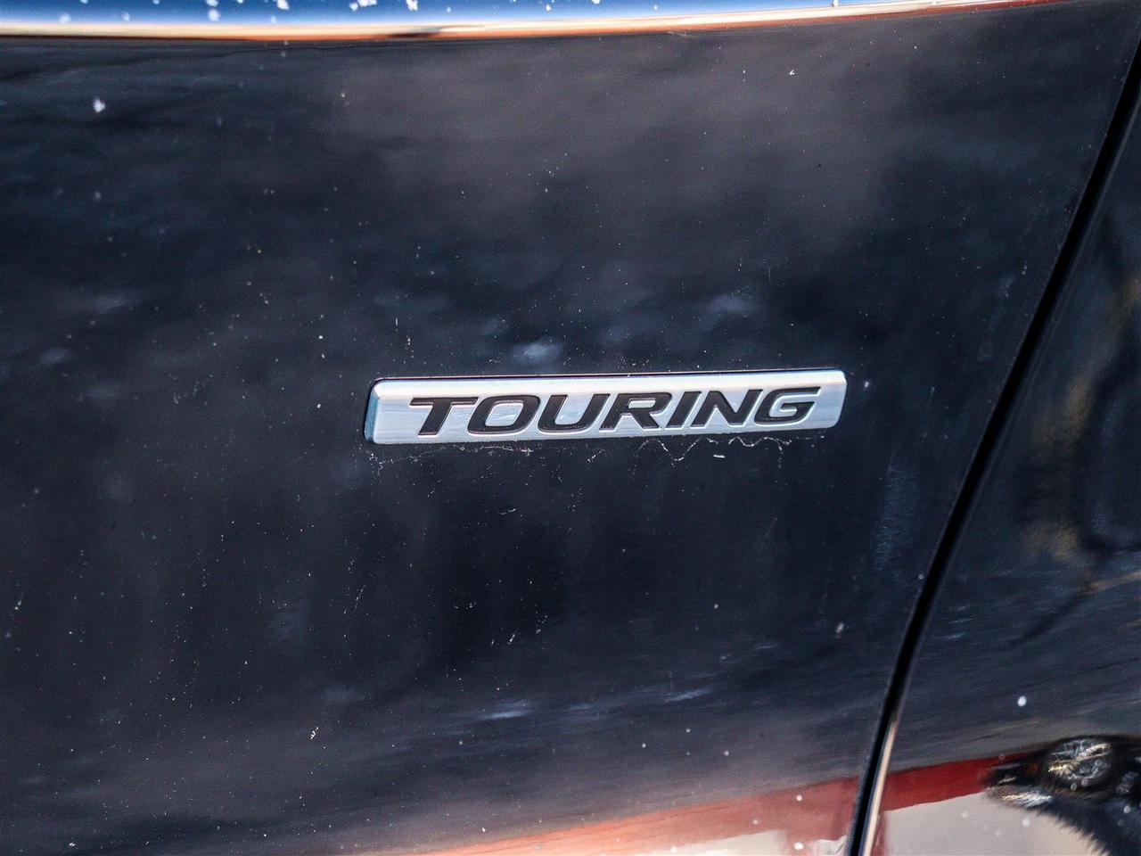 2024 Honda CR-V Hybrid Touring LEATHER NAVI SUNROOF Photo