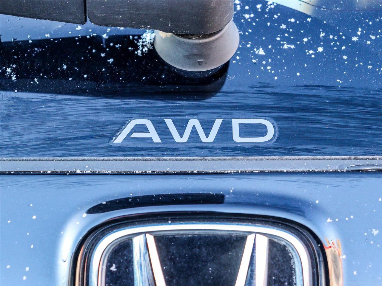 2024 Honda CR-V Hybrid Touring LEATHER NAVI SUNROOF Photo