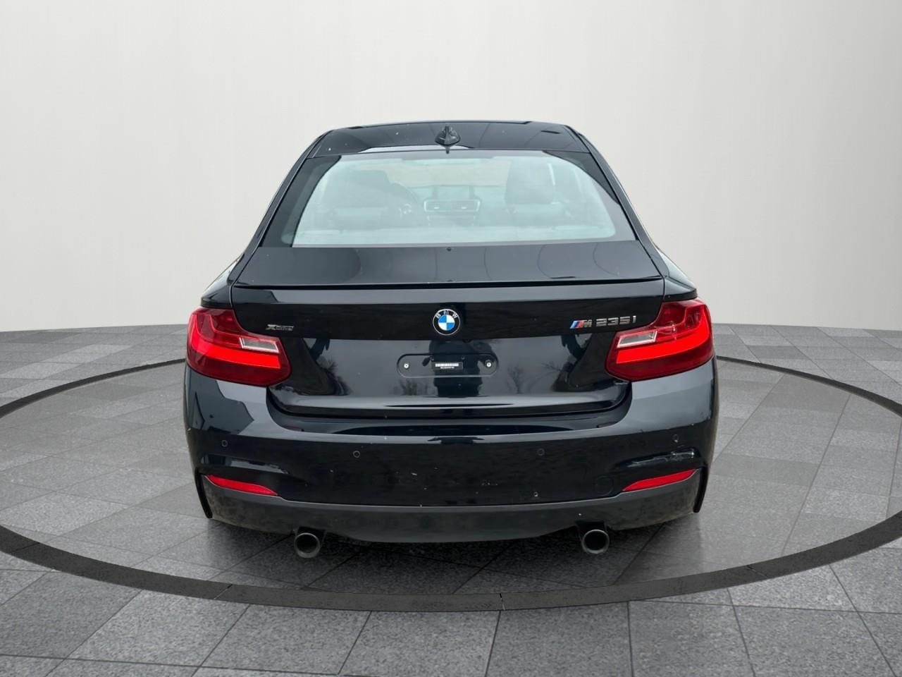 2015 BMW M235 i xDrive 2dr All-Wheel Drive Coupe Photo4