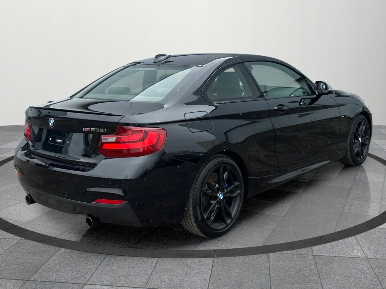2015 BMW M235 i xDrive 2dr All-Wheel Drive Coupe Photo