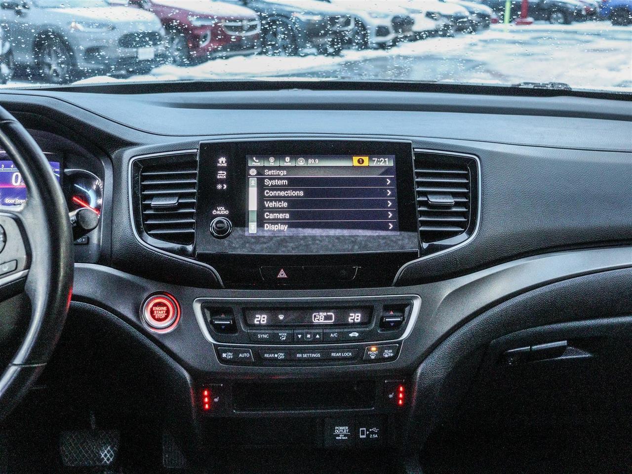 2022 Honda Pilot Sport AWD APPLE CARPLAY/ ANDROID AUTO BACKUP CAM Photo