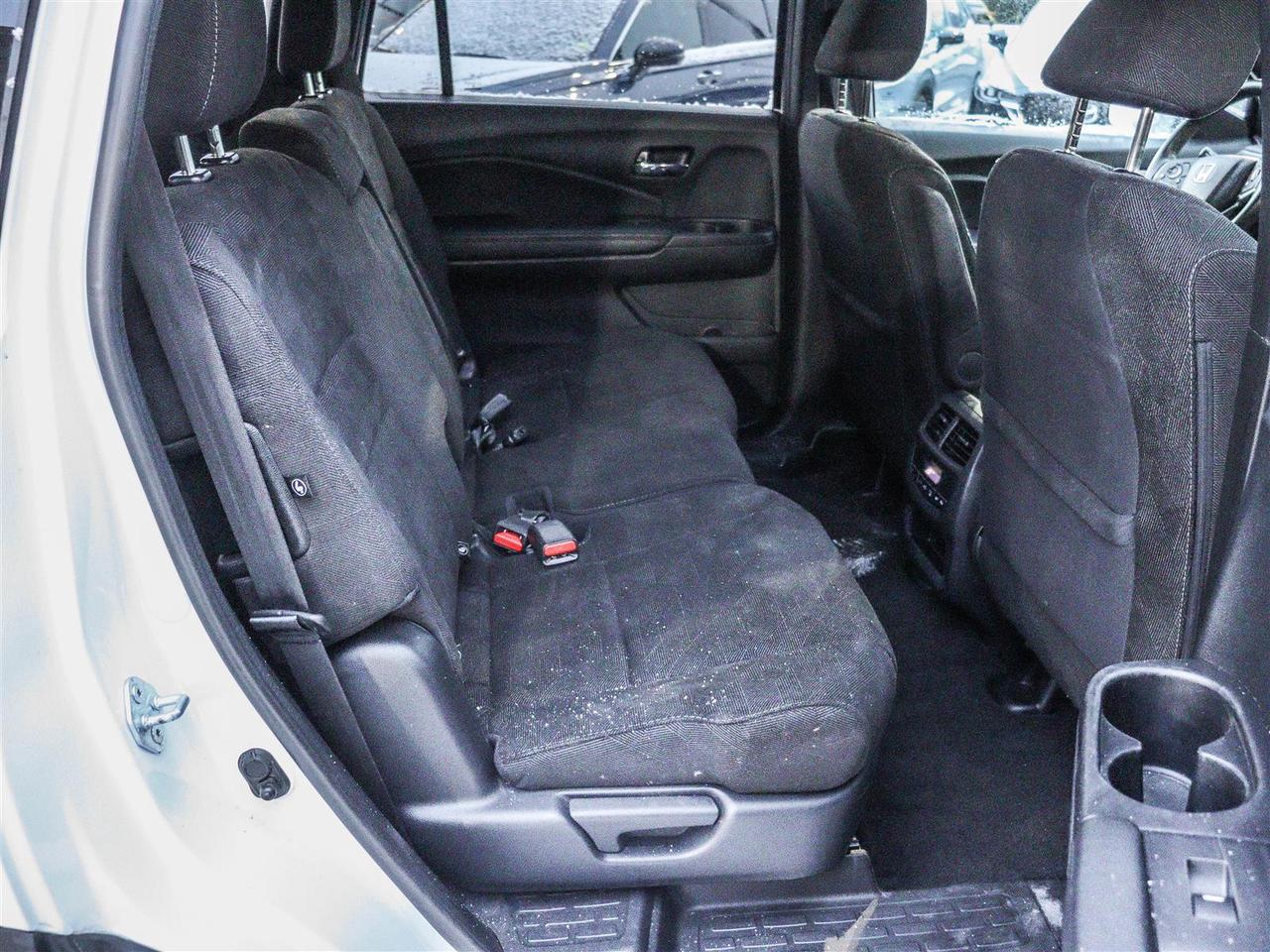 2022 Honda Pilot Sport AWD APPLE CARPLAY/ ANDROID AUTO BACKUP CAM Photo