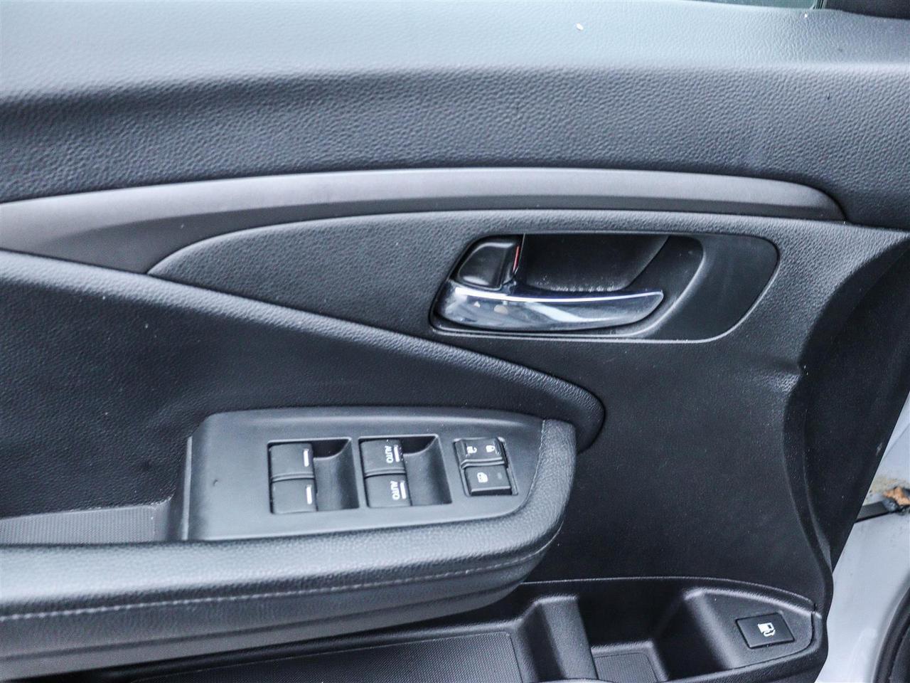 2022 Honda Pilot Sport AWD APPLE CARPLAY/ ANDROID AUTO BACKUP CAM Photo