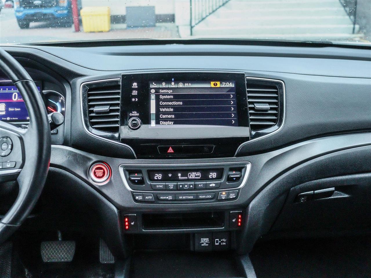 2022 Honda Pilot Sport AWD APPLE CARPLAY/ ANDROID AUTO BACKUP CAM Photo