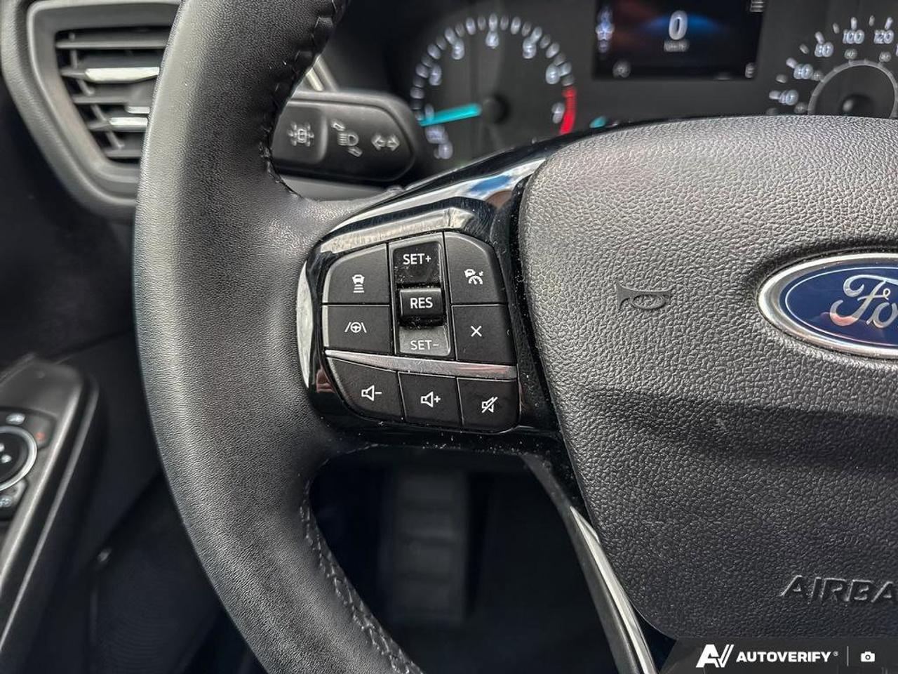 2022 Ford Escape SEL   HTD FRNT SEATS   HTD STEER WHEEL Photo