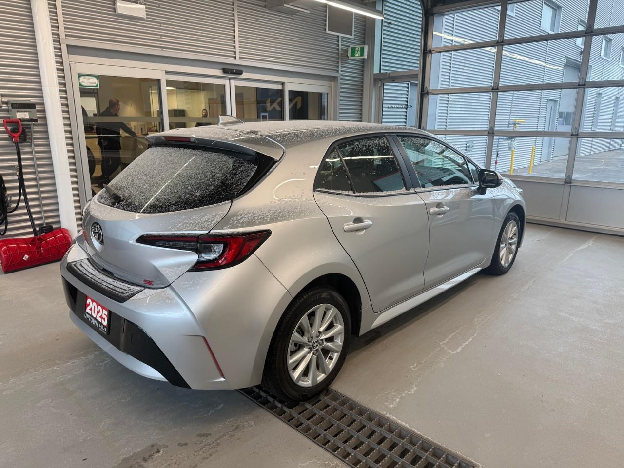 2025 Toyota Corolla Hatchback Base 5dr Photo3