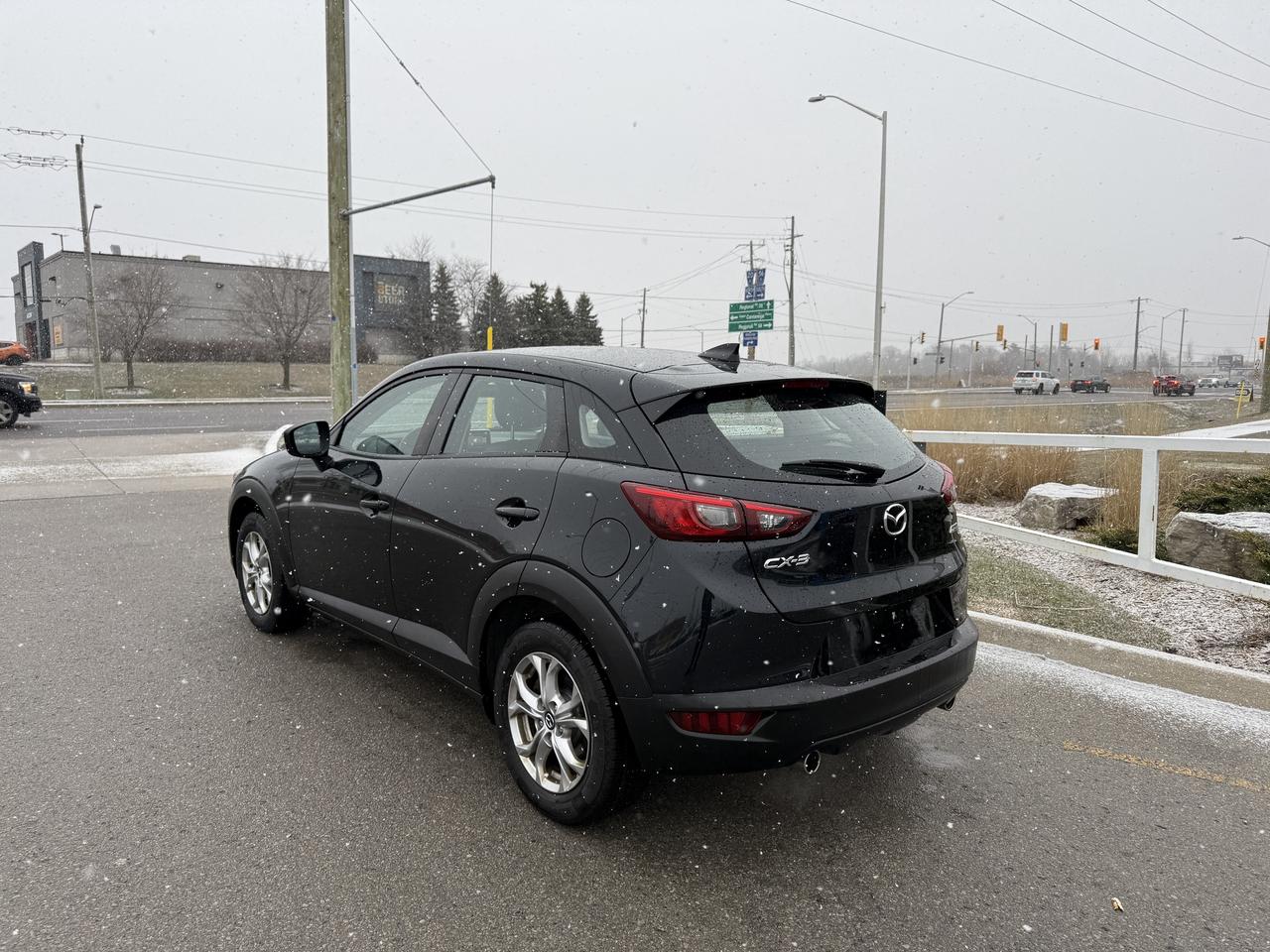 2016 Mazda CX-3 GS   SUNROOF   LEATHERETTE   LOW KM   NO CLAIMS Photo2