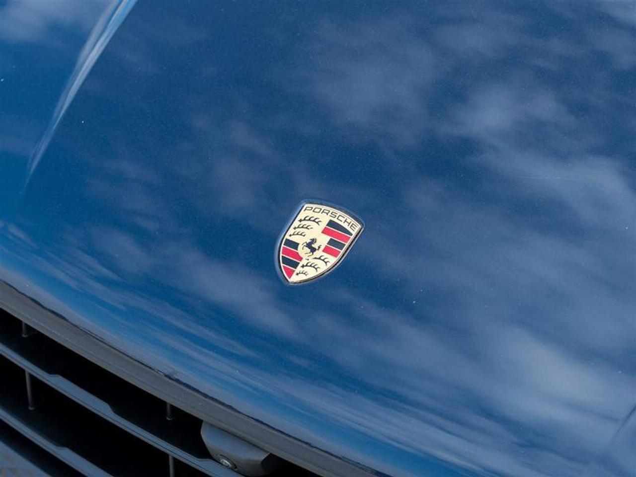 2023 Porsche Macan S AWD Premium Pkg Plus, 21 RS Spyder Design Wheels Photo