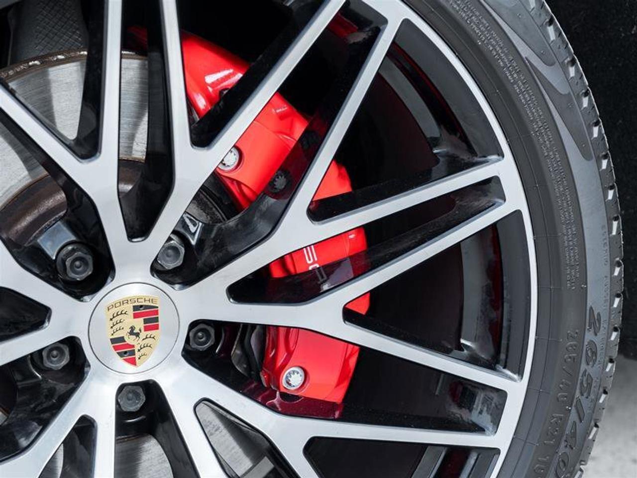 2023 Porsche Macan S AWD Premium Pkg Plus, 21 RS Spyder Design Wheels Photo