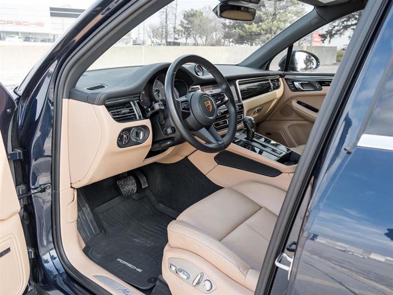 2023 Porsche Macan S AWD Premium Pkg Plus, 21 RS Spyder Design Wheels Photo