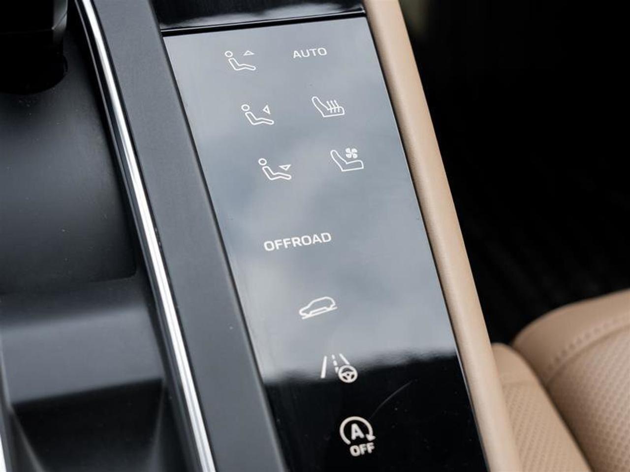 2023 Porsche Macan S AWD Premium Pkg Plus, 21 RS Spyder Design Wheels Photo