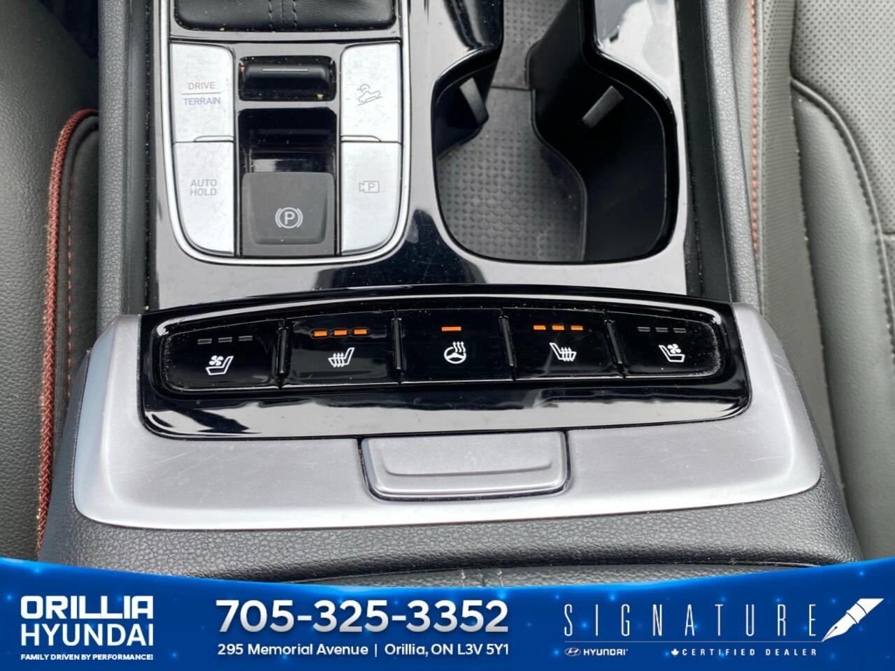 2022 Hyundai Santa Cruz Ultimate AWD w/Colour Pkg Photo