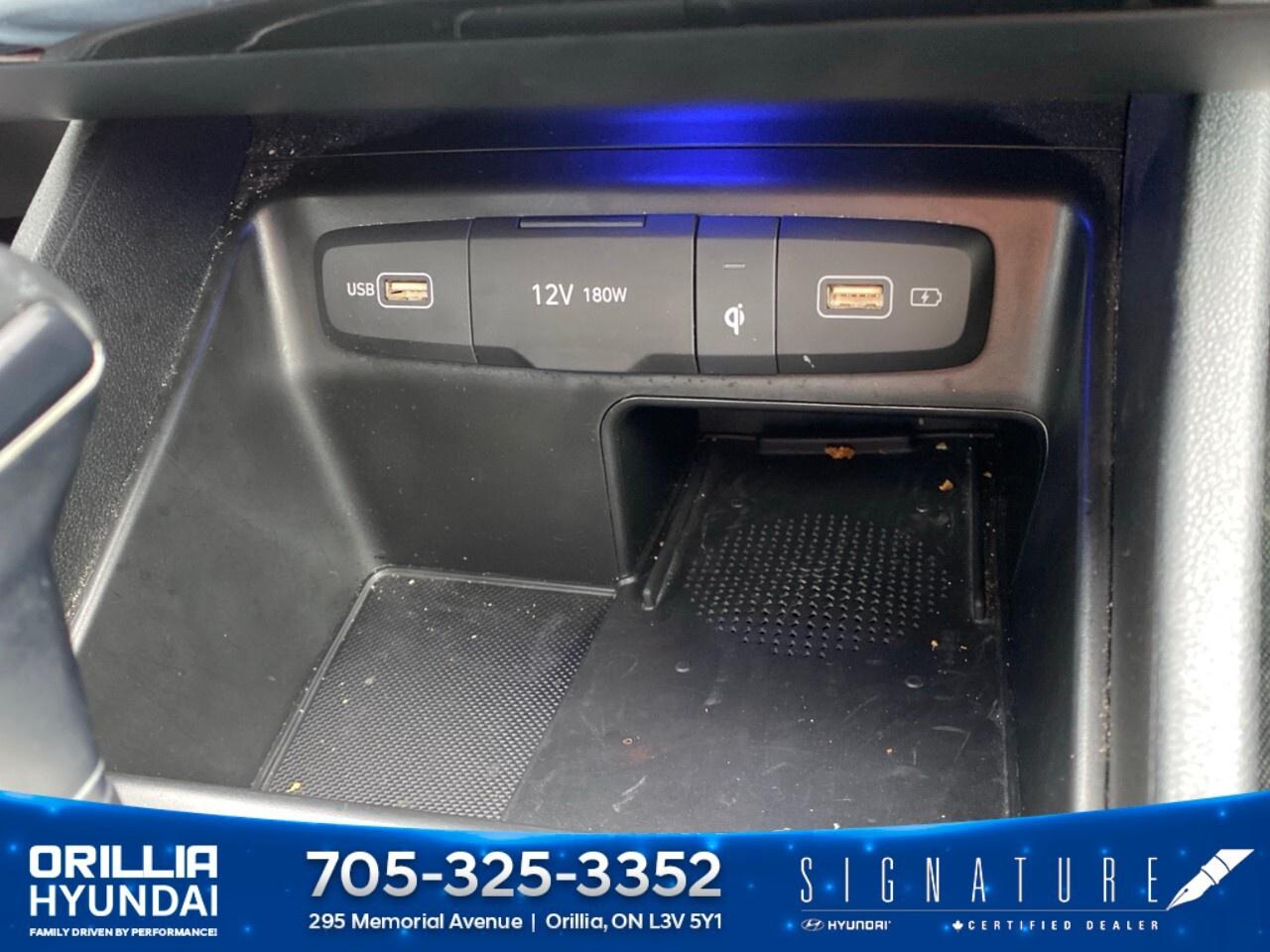 2022 Hyundai Santa Cruz Ultimate AWD w/Colour Pkg Photo