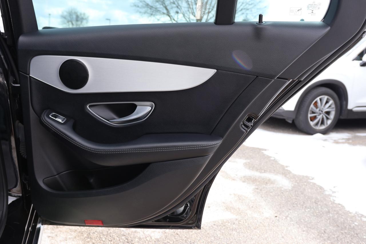 2018 Mercedes-Benz C-Class C300-4MATIC-AMG/NAV/B CAM/PANOROOF/BLIS/P SENSORS/ Photo