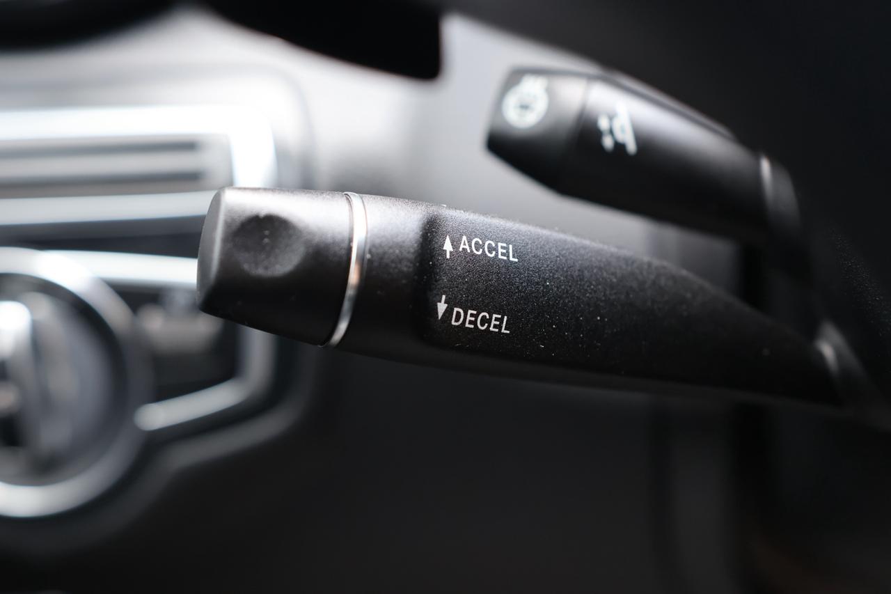 2018 Mercedes-Benz C-Class C300-4MATIC-AMG/NAV/B CAM/PANOROOF/BLIS/P SENSORS/ Photo