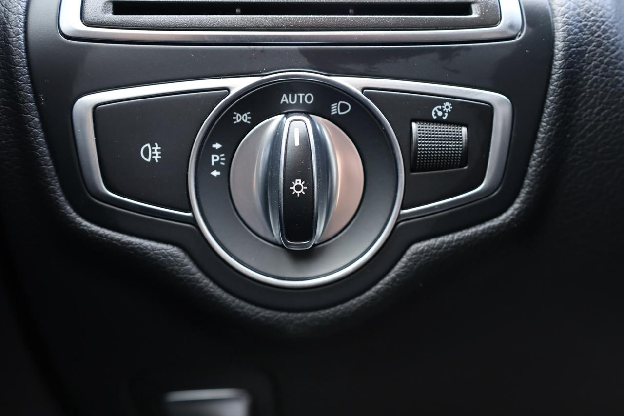 2018 Mercedes-Benz C-Class C300-4MATIC-AMG/NAV/B CAM/PANOROOF/BLIS/P SENSORS/ Photo